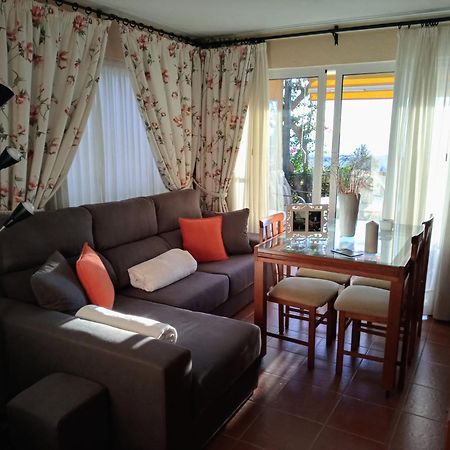 La Carihuela A 5 Minutos De La Playavistas Al Mar Apartman Torremolinos Kültér fotó